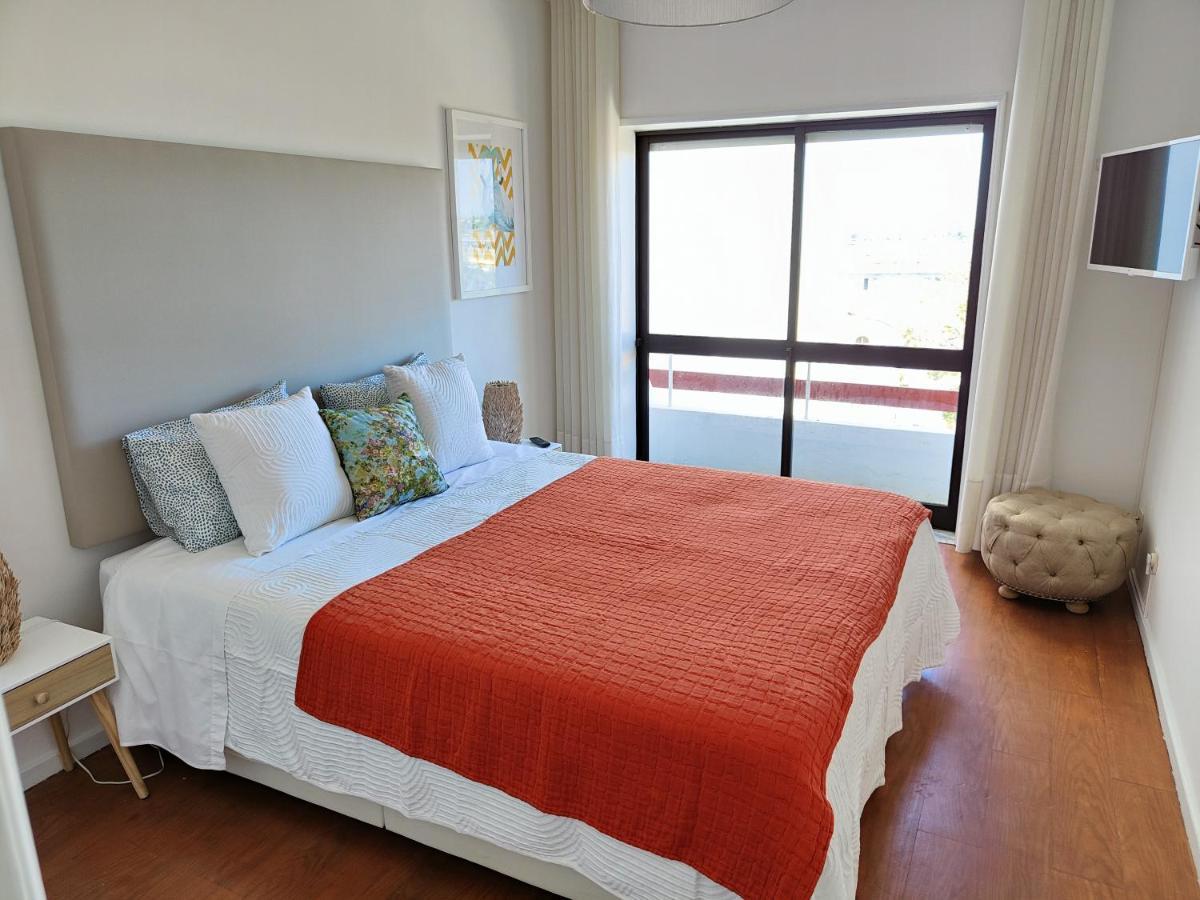 Отель Aveiro House Экстерьер фото