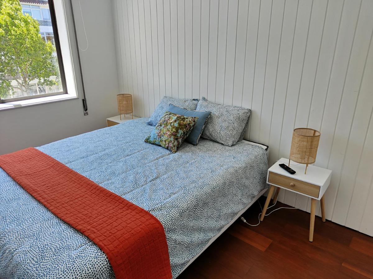 Отель Aveiro House Экстерьер фото