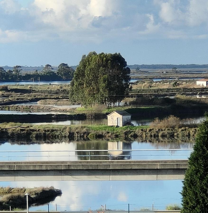 Отель Aveiro House Экстерьер фото