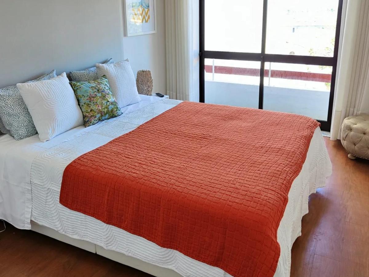 Отель Aveiro House Экстерьер фото